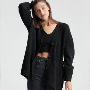 Quince Mongolian Cashmere Oversized Boyfriend Cardigan